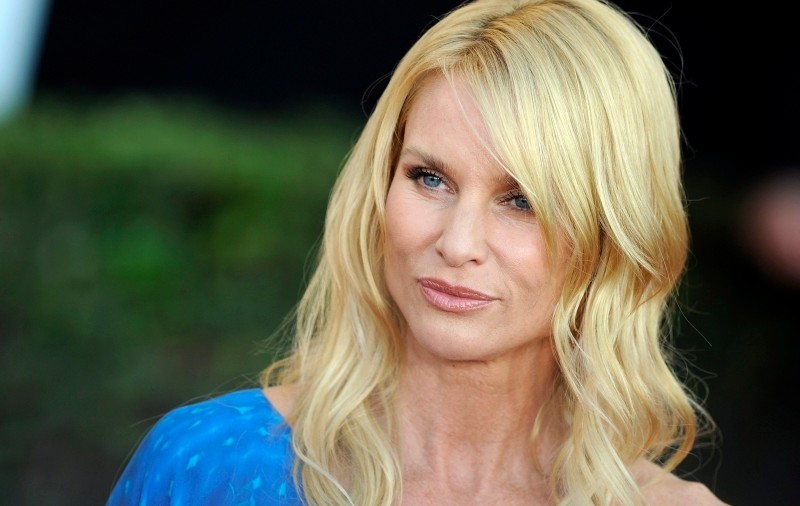 Nicollette Sheridan a ajuns la spital 