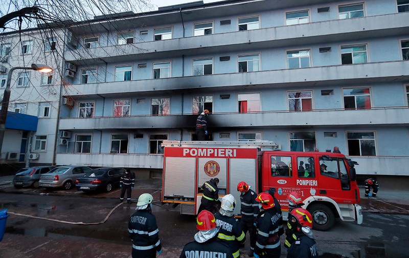 Bilanțul deceselor după incendiul de la „Matei Balș” a ajuns la 17. Alte două persoane au murit marți