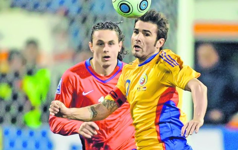 Adrian Mutu împlineşte astăzi 34 de ani şi cea mai arzătoare dorinţă a lui e să se califice cu naţionala României la Mondialul din Brazilia 2014: «Să batem Ungaria!»