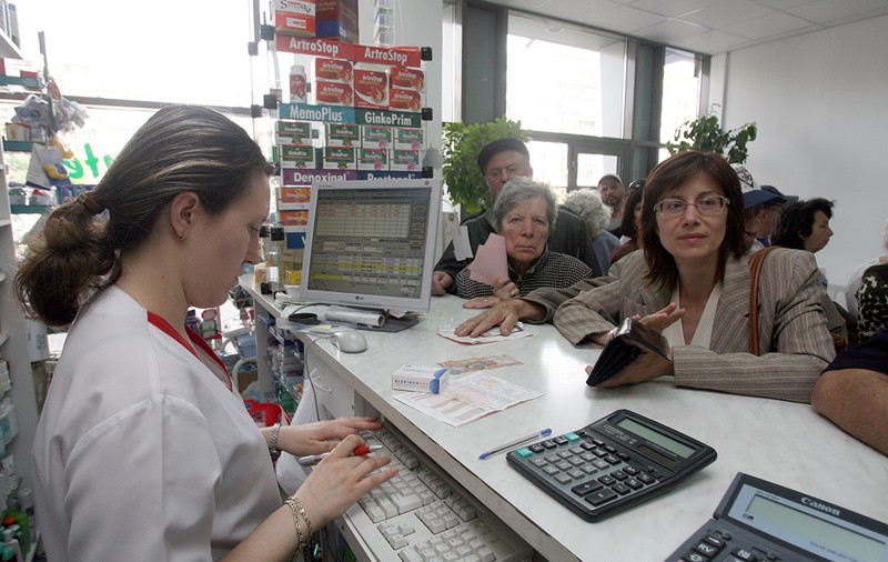 Situație critică | ZERO vaccinuri antigripale în farmacii: „Mai bine luați Vitamina C!”