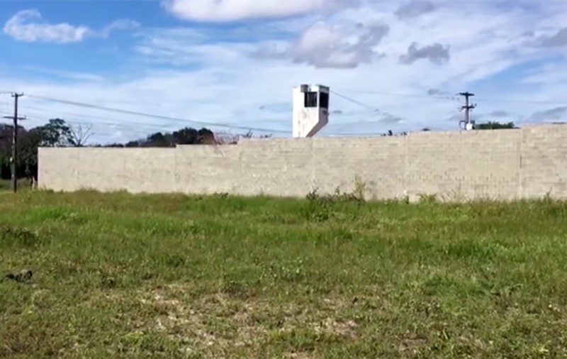 Zeci de deținuți au evadat dintr-o închisoare braziliană printr-un tunel | VIDEO