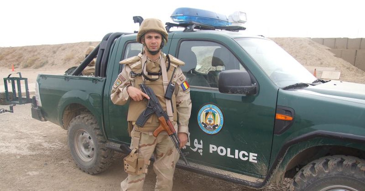 Maiorul Tiberiu Baciu a instruit polițiștii afgani, a ajutat la inundații și a asigurat ordinea la Neversea