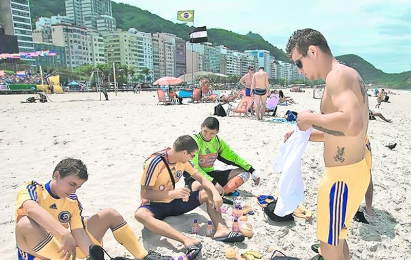 Ei au jucat fotbal în Brazilia înaintea tricolorilor!