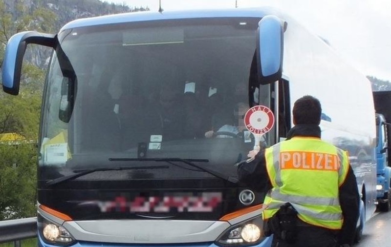 Român fugit din țară când era în permisie de la închisoare, prins în Germania, după doi ani. Mai are de stat după gratii peste 9 ani