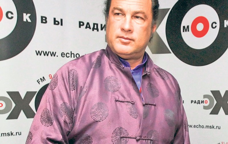 Antrenorul anului, premiat de Steven Seagal