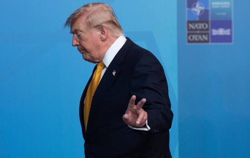 De ce Donald Trump a părăsit Turcia la bordul vechiului Air Force One și a schimbat avionul în Anglia