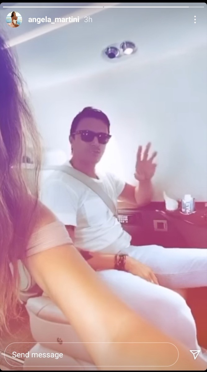 Imaginea cu Dragoș Săvulescu a fost postată de soția acestuia la Instagram Stories