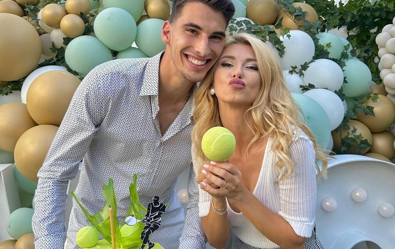 Andreea Bălan, surpriză pentru iubitul ei: „Mi-a arătat ce înseamnă iubirea adevărată”. Victor Vlad Cornea a împlinit 30 de ani