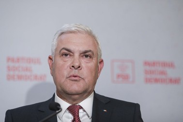 Angel Tîlvăr, ministrul Apărării | Foto: Inquam Photos / Sabin Cirstoveanu
