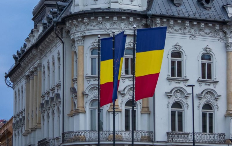 Trei angajați ai unei primării din Cluj, acuzați că au lăsat candidați să copieze la un concurs de angajare. Acum sunt interziși în instituție și sub control judiciar