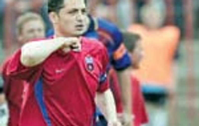 Gigi: 'Nu mai poate Radoi de nationala!'