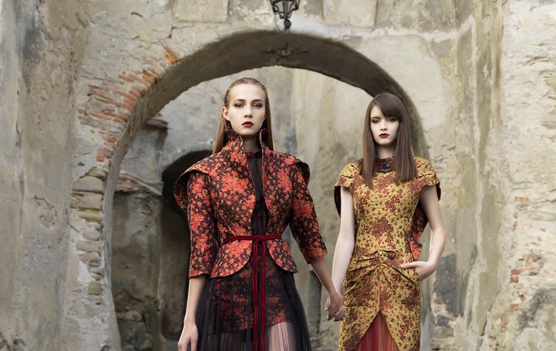 Cetatea Sighişoarei, podium de modă inspirat de Gaudi