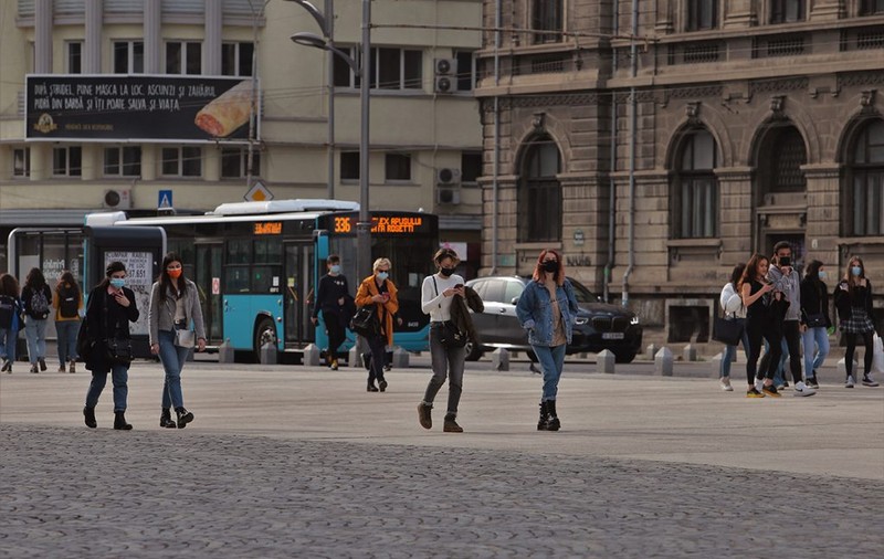Noi relaxări ale restricțiilor.  Sunt permise evenimentele sportive și culturale pentru cei vaccinați, testați sau vindecați de COVID