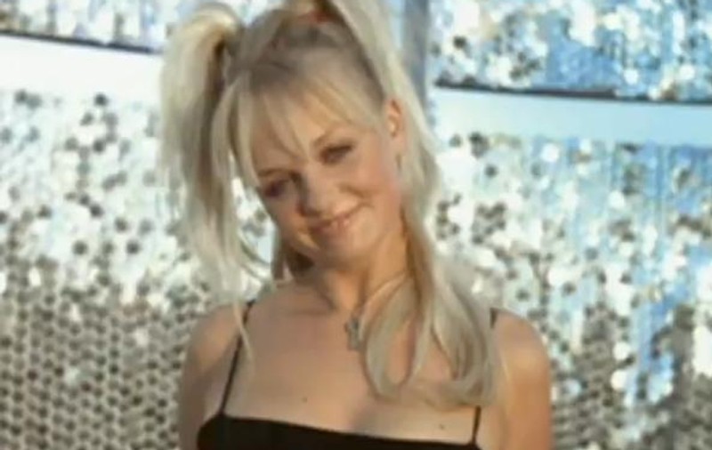 Cea mai dulce de la SPICE GIRLS! Uite cum arată astăzi blondina Emma Bunton! FOTO