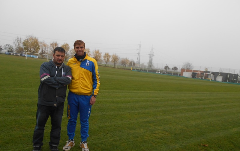 Reportaj emoționant la Parma, în cantonamentul unei echipe care a murit, dar nu s-a predat. Antrenorul Gigi Apolloni: ”Mutu nu era serios încă de la Verona. Când s-a însurat, am crezut că s-a liniștit, dar de unde?!” / FOTO