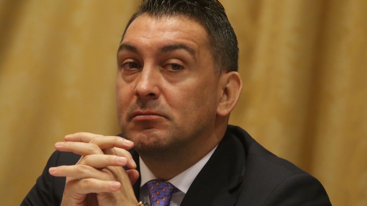 dumitrescu.jpg