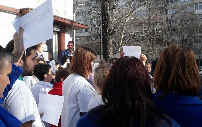 Protest la Institutul Marius Nasta. Asistenții și infirmierii au întrerupt munca