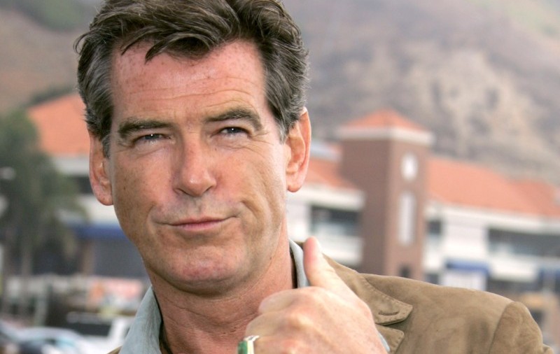 Pierce Brosnan nu s-a uitat la "James Bond" în care a jucat Daniel Craig