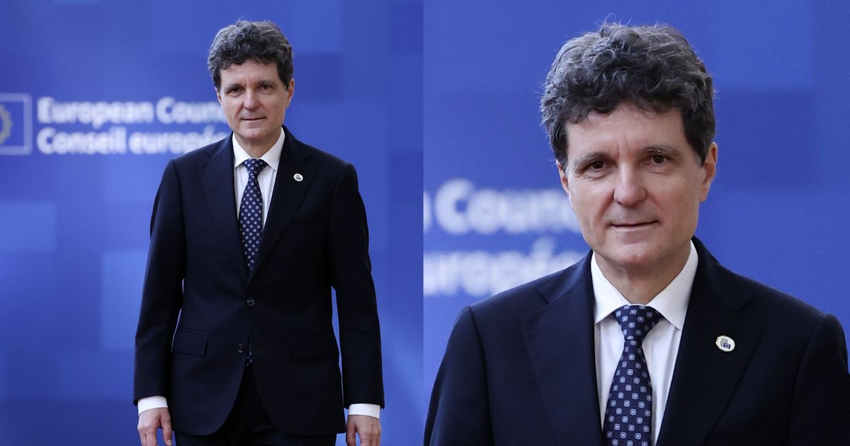 Nicușor Dan.