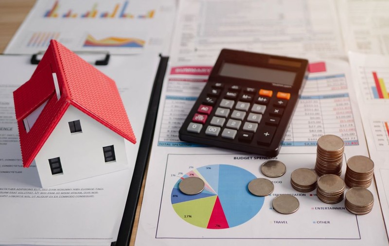 1 din 2 clienți ING Bank cu credit ipotecar plătește anticipat. Cum poți să reduci la jumătate perioada împrumutului