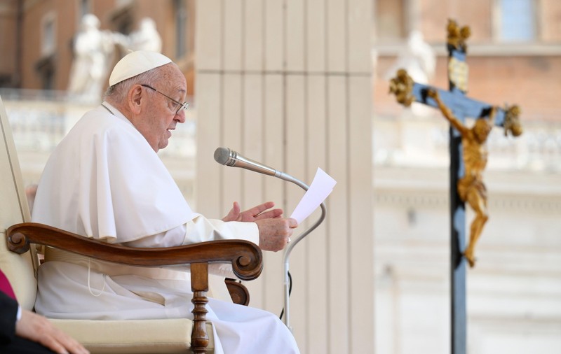 Vaticanul stabilește noi reguli privind evaluarea fenomenelor supranaturale