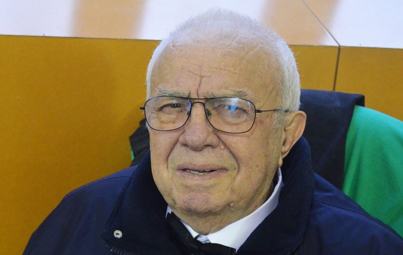 Alexandru Arșinel a jucat în Spania cu poza Stelei Popescu pe scenă. Gestul cutremurător făcut de actor