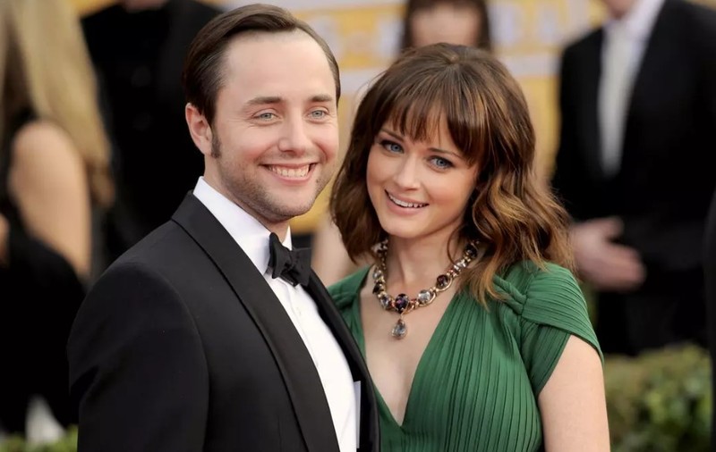 Actorii Alexis Bledel și Vincent Kartheiser divorțează după 8 ani de căsnicie