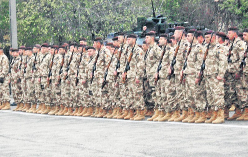 A ÎNCEPUT RETRAGEREA trupelor româneşti din Afganistan