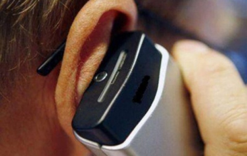Indicii clare care arată că ai telefonul ascultat. Îţi ia doar câteva secunde să îţi dai seama