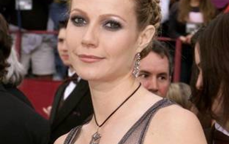 Drama prin care a trecut Gwyneth Paltrow. Actriţa a pierdut o sarcină şi fost la un pas de moarte