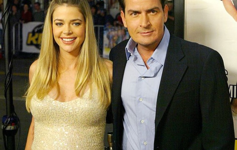 Charlie Sheen a cedat custodia copiilor din relaţia cu Denise Richards