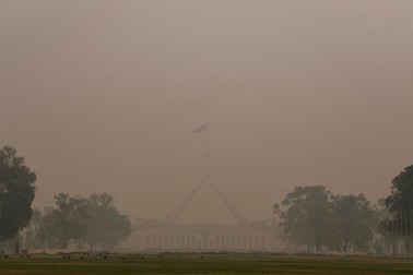Cerul din capitala Canberra, pe 1 ianuarie 2020