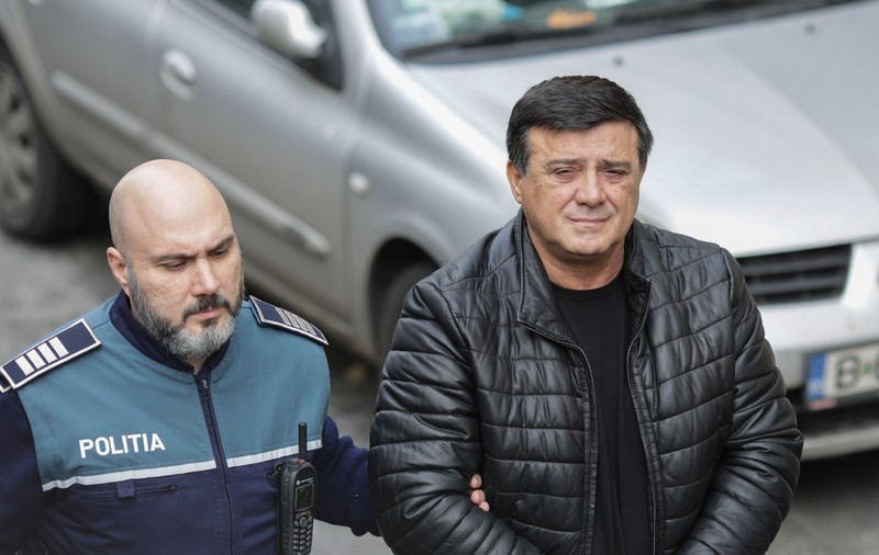 Niculae Bădălău rămâne în arest până la sfârșitul lunii. Înalta Curte i-a respins contestația