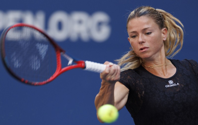 Jucătoarea italiană de tenis Camila Giorgi riscă închisoarea, după ce doctorul ei a declarat că a vaccinat-o „la chiuvetă”