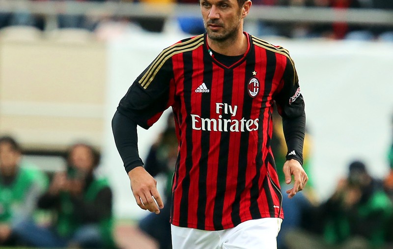Fostul fotbalist Paolo Maldini şi fiul său Daniel, diagnosticaţi cu noul coronavirus