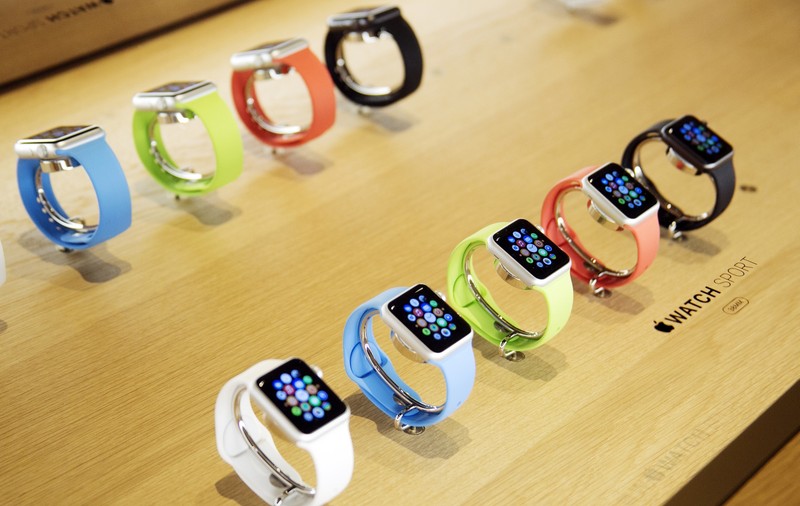 Apple, profit de 22 de miliarde de dolari pe ultimul trimestru. Vânzări-record pentru Apple Watch și AirPods
