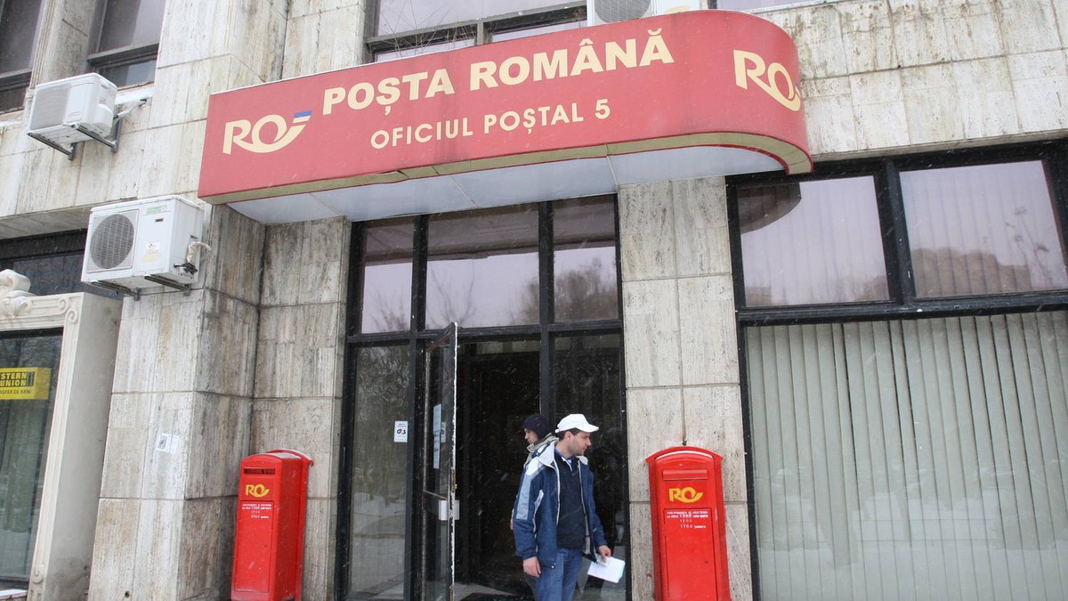 Poşta Română măreşte programul oficiilor vamale din Bucureşti