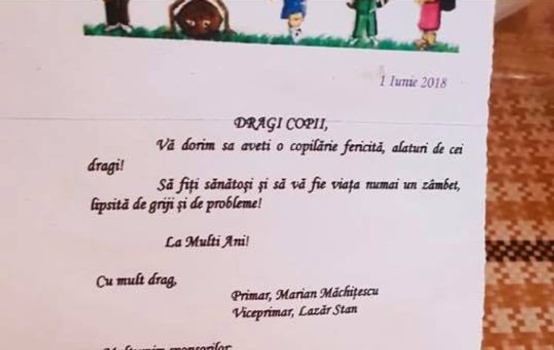 Produse expirate au fost oferite copiilor de Primăria Urlați, de 1 iunie