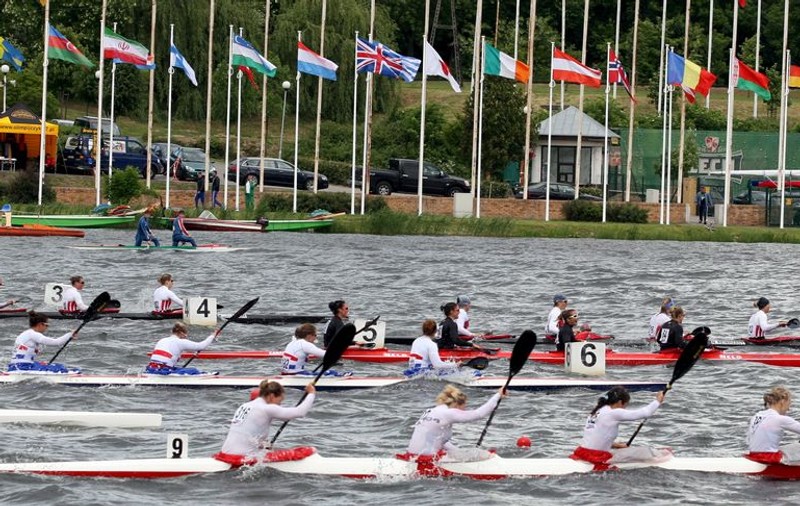 România, campioană mondială la canoe dublu 