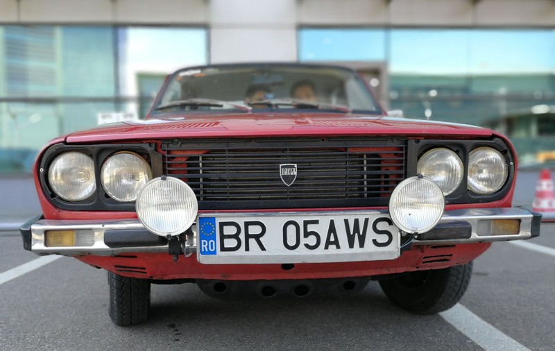 REPORTAJ VIDEO | Cursă nebună cu Dacia 1300. Un român pleacă cu ”bătrâna” la un raliu în Grecia