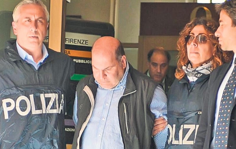 DETALII ŞOCANTE în cazul tinerei crucificate în Italia! Ucigaşul i-a pândit pe anchetatori la locul crimei