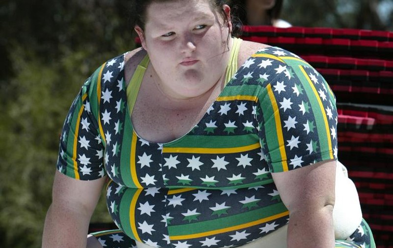 Are 14 ani, 127 de kilograme şi e foarte tare la sumo