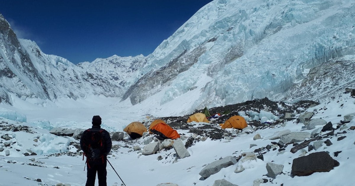 Alpinistul Horia Colibășanu renunță la expediția de pe Everest. E risc prea mare de avalanșă