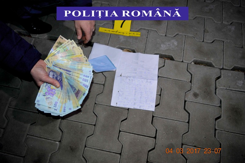 Falsul procuror a vrut să țepuiască zeci de persoane