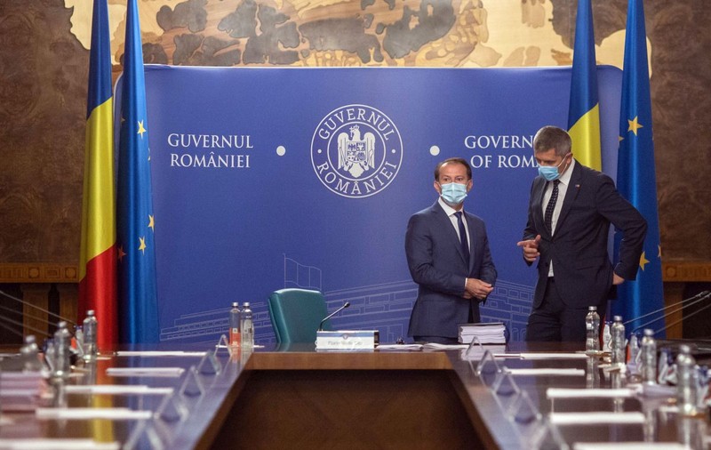 Criză în coaliție. Premierul Cîțu a amânat ședința de Guvern, după ce miniștrii USR PLUS au refuzat să participe