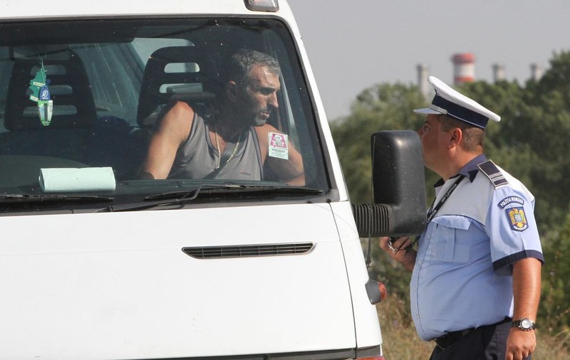Comisarul-Şef de la Poliţia Rutieră: "Am dori să avem câte un agent în fiecare intersecţie din Capitală"