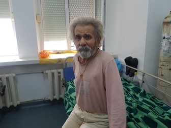 Singura avere a lui Ion sunt pantofii, pe care i-a pus la loc sigur