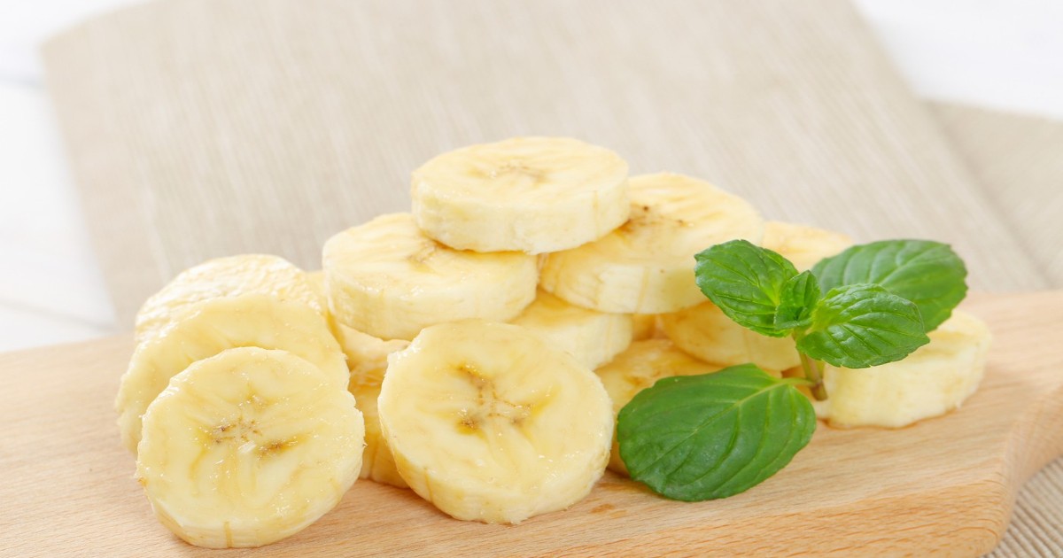 Banană decojită