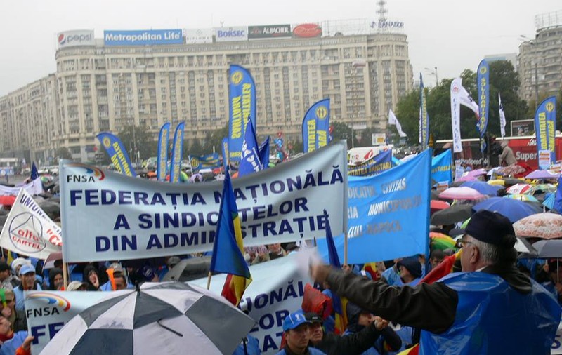 Cartel Alfa critică legea salarizării unitare: Nu există o grilă de salarizare pentru bugetarii din administraţia publică centrală