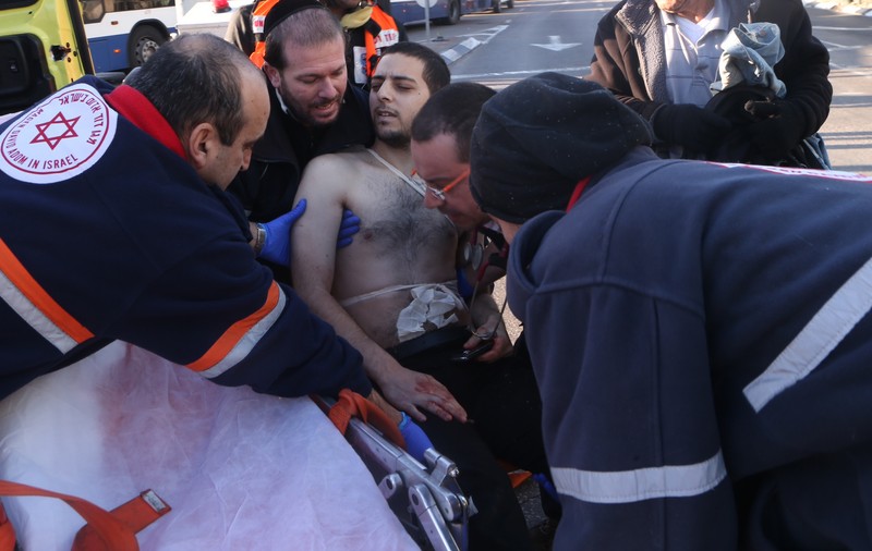 Teroare în Tel-Aviv! Un bărbat a înjunghiat 9 persoane
